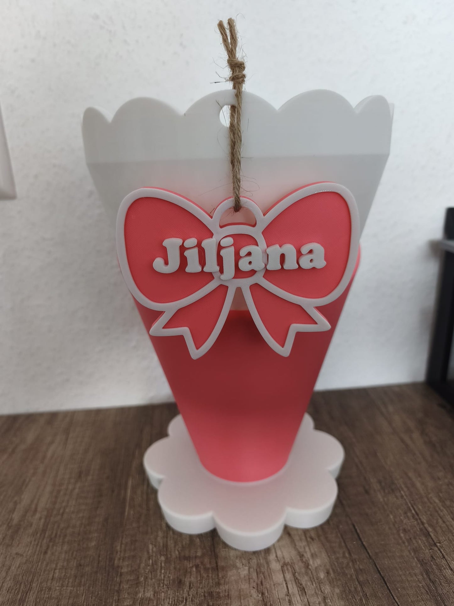 🎀 Personalisierte Schultüte mit Name (30 cm)
